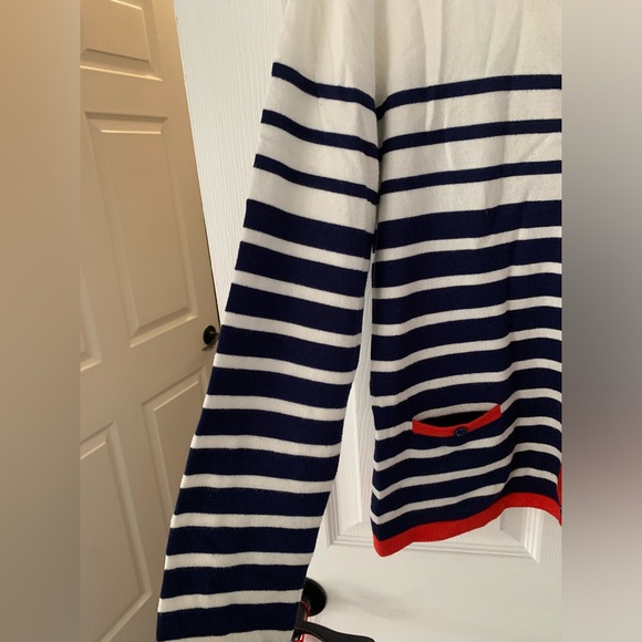 Stylish Carolyn Taylor cardigan-sweater. - Picture 4 of 12